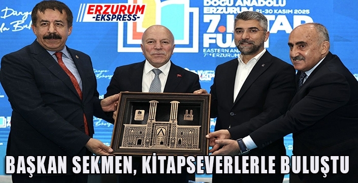 Başkan Sekmen kitapseverlerle buluştu